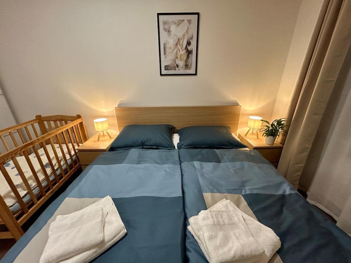 Charm Deco Near Old Town, All-friendly Appartement Praag
