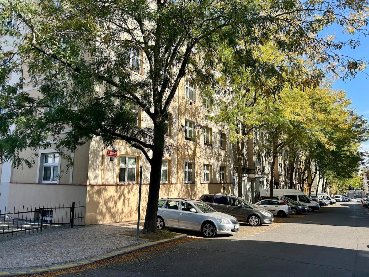 Charm Deco Near Old Town, All-friendly Appartement