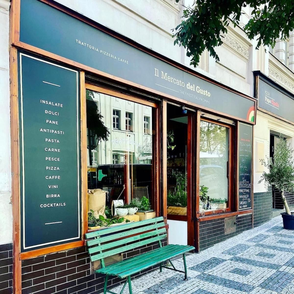 Appartement Charm Deco Near Old Town, All-friendly Praag