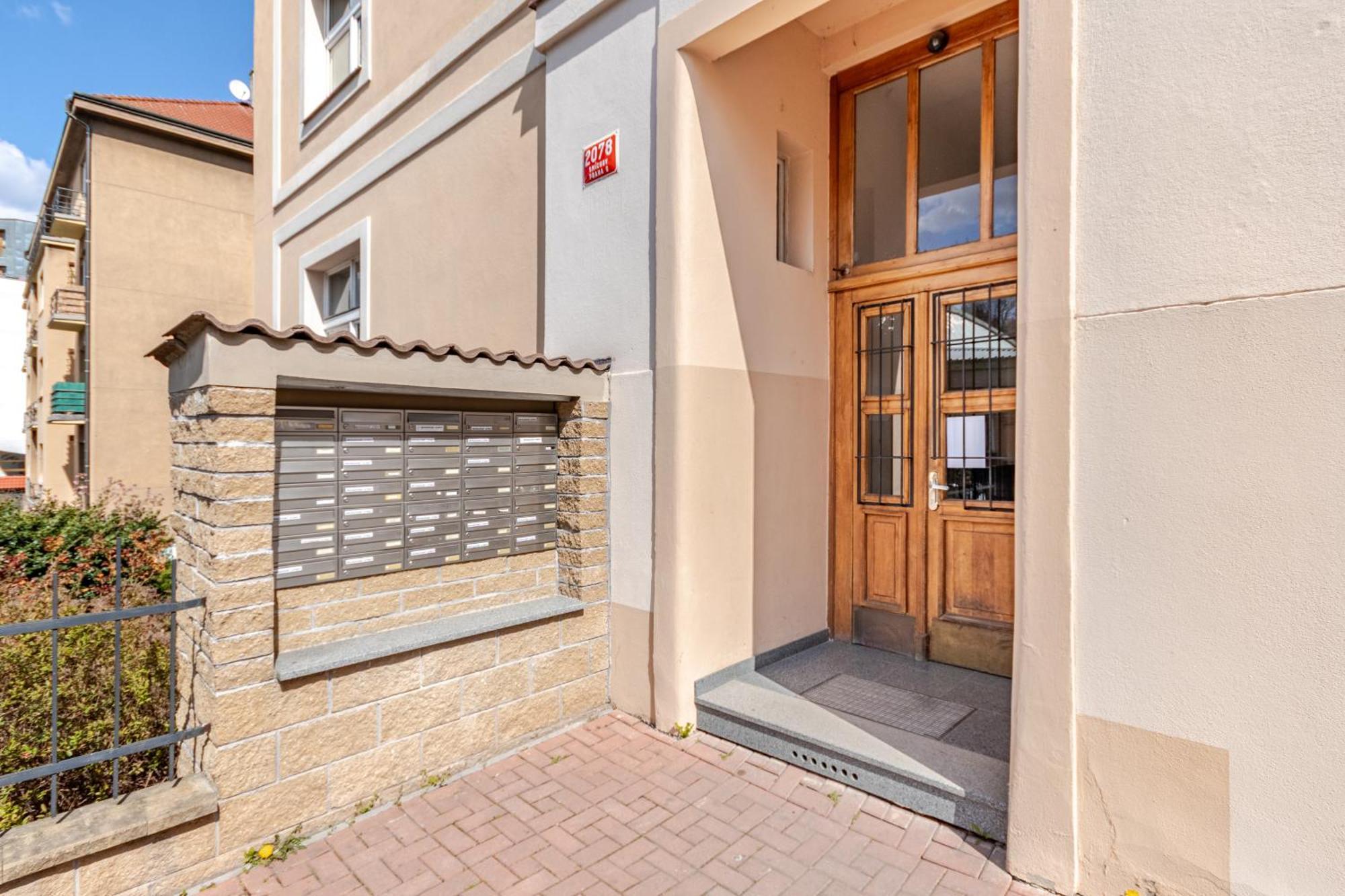 Charm Deco Near Old Town, All-friendly Appartement Praag